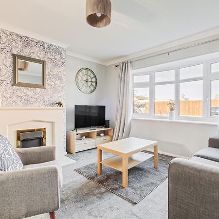 בדפורד Comfy And Freshly Redecorated Home By Our Home Short Stays Close To Town Centre With Free Parking מראה חיצוני תמונה